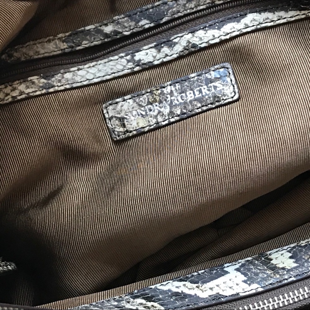 SONDRA ROBERTS Python Embossed Shoulder Bag - Picture 4 of 4